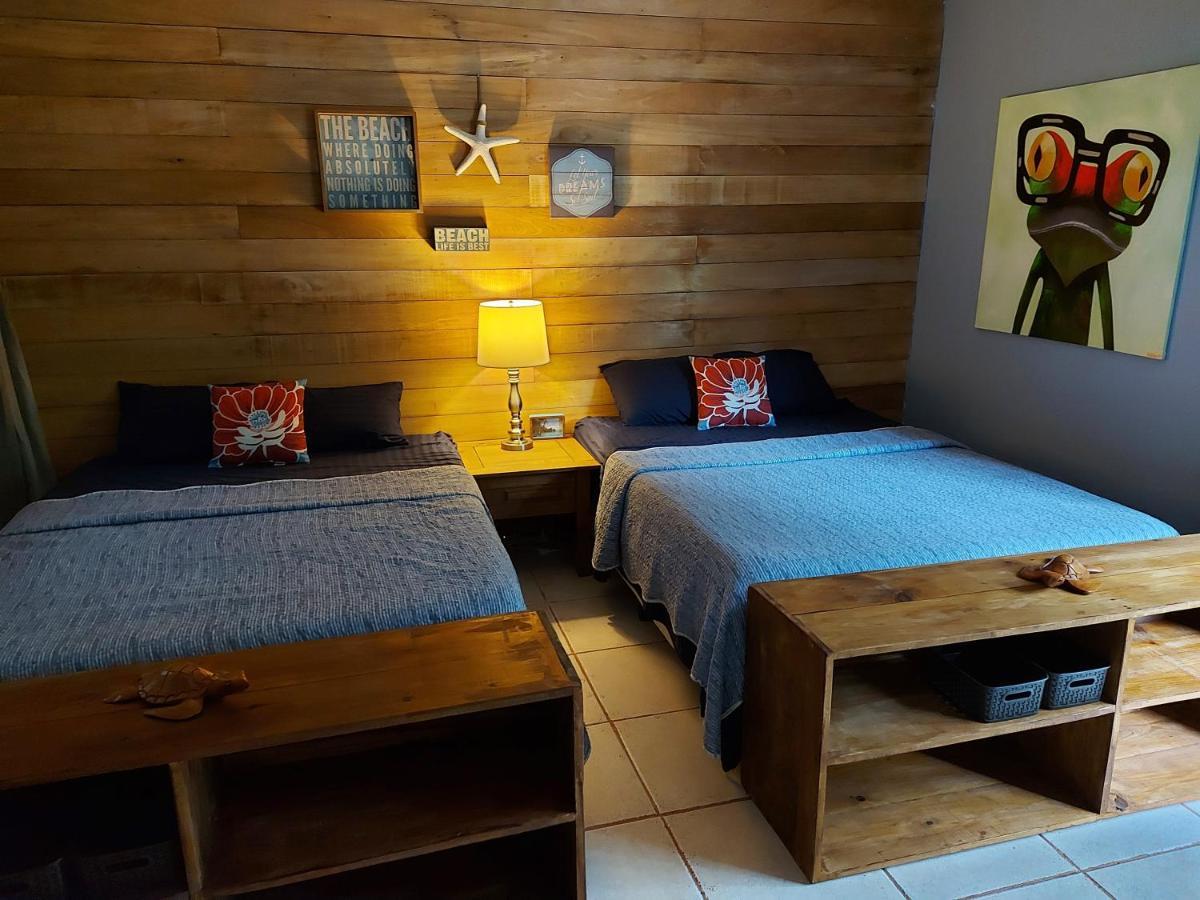 Casa Oceana Bed & Breakfast Bocas Town Kültér fotó
